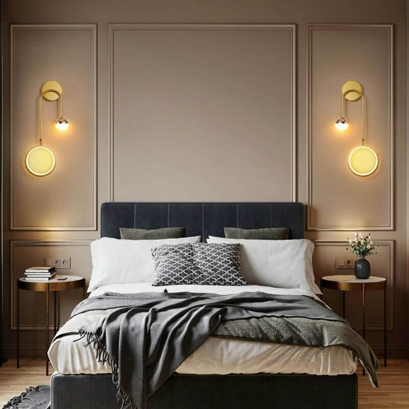 TRILORA® Wall Light