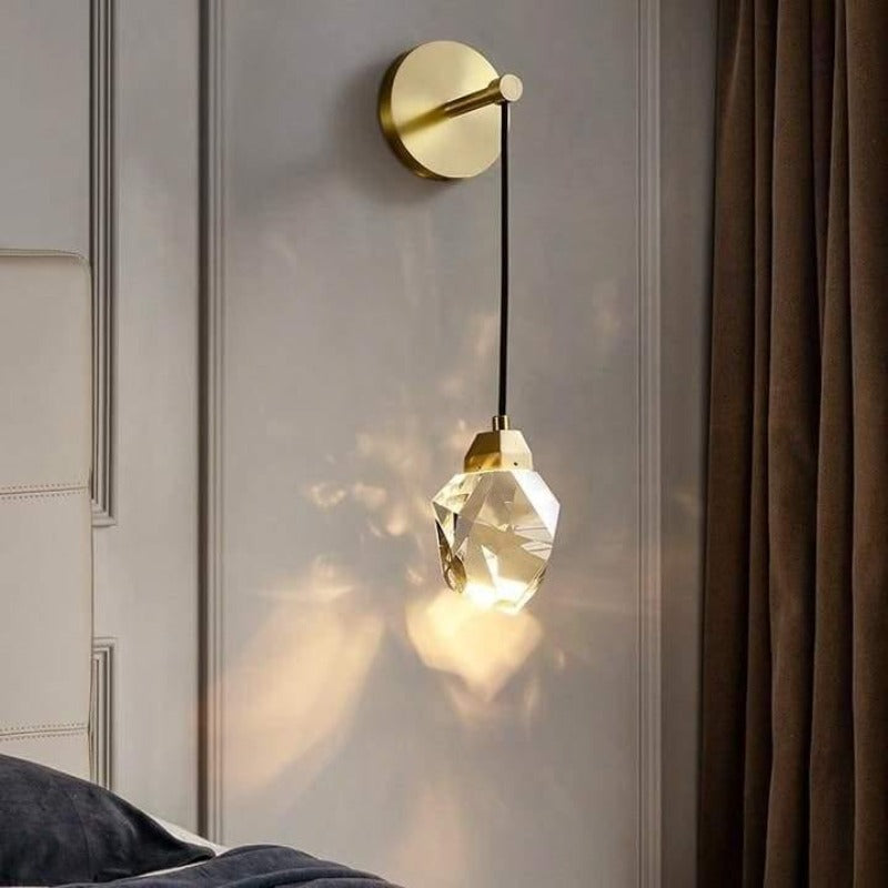 SYNTRIA® Wall Light